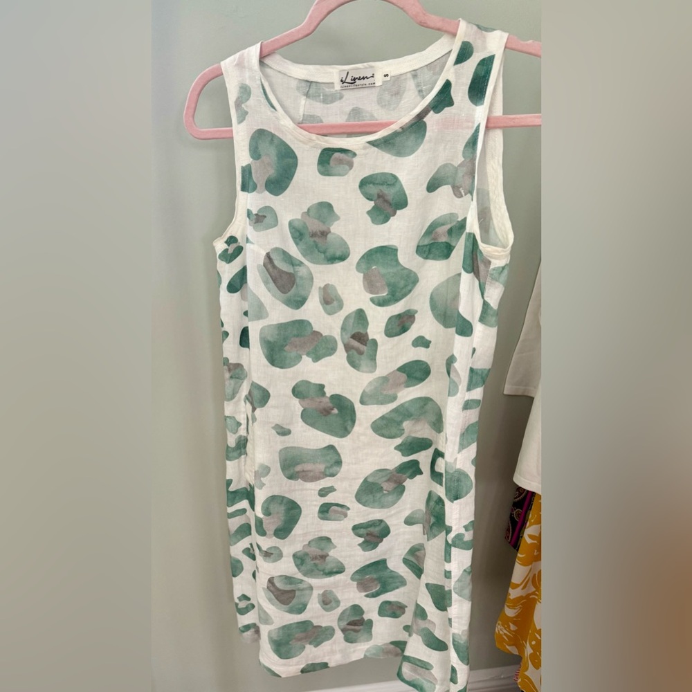 Linen dress